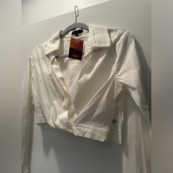 Cotton Candy LA Chic White Wrap Crop Top with Long Cuffed Sleeves Holiday Chic M - Picture 9 of 13